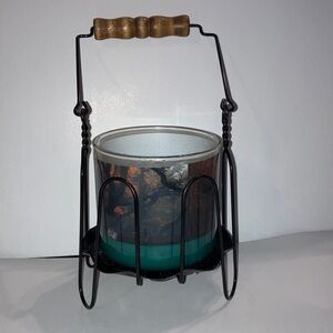 Black‎ Wire Candle Holder with Black Metal Tray and Wooden Handle